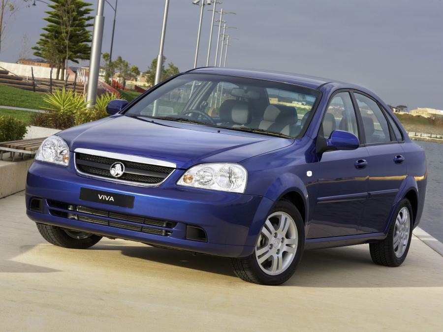  Holden Viva Sedan 2005 года  (фото 8 из 18)